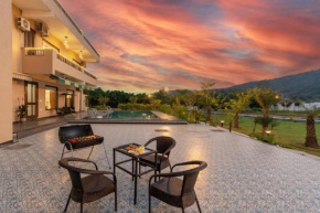 Asante Farms Villa by StayVista - Private Pool Haven with Endless Views & Indoor Fun